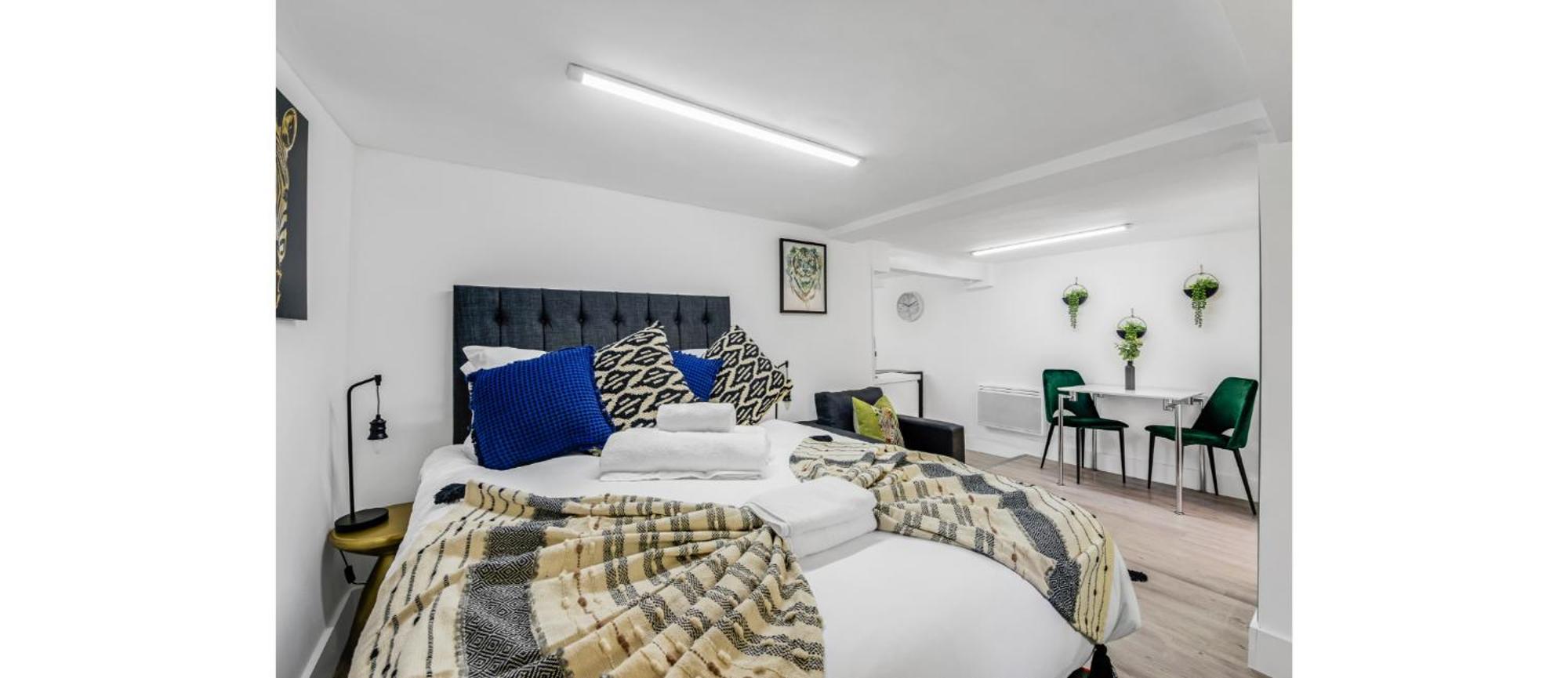 Cosy Little Flat - Perfect Base For Explorers *